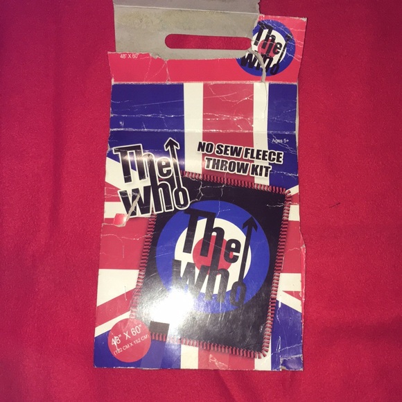 The Who Music Fleece Throw Blanket - Picture 6 of 8